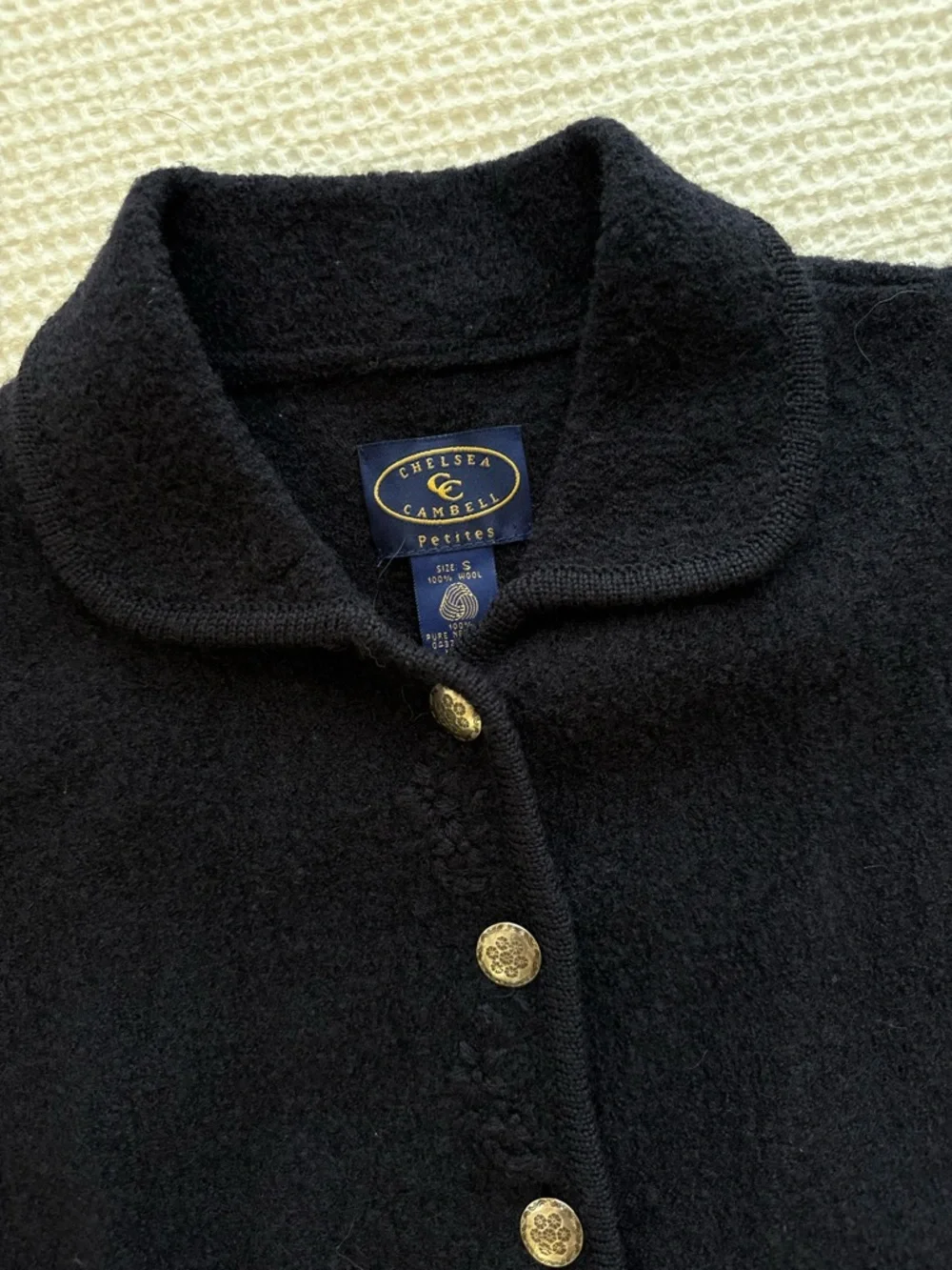 Vintage Chelsea Cambell Sweater - Picture 3 of 5